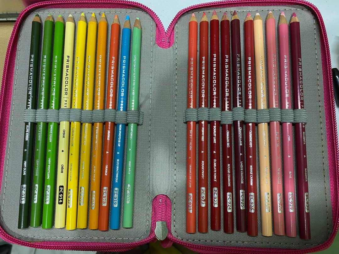 Prismacolor Colored Pencils 132 (Category: Stationery & School Supplies) located in Gingoog City. Submitted by inspirit888 (Listing ID 1292694976, Image 3). Description: RFS : Not into coloring na 🥲 Free 2 Pen Bag.