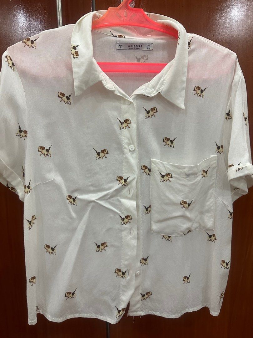 Pull & Bear (Category: Blouses) located in Quezon City. Submitted by annmhe01 (Listing ID 1292773218, Image 1). Description: Pull & bear original Small in size Lightly used Cotton .