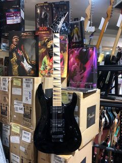 (Category: ) located in . Submitted by JamcrewMusicStudio (Listing ID 1292682215, Image 1). Description: .
