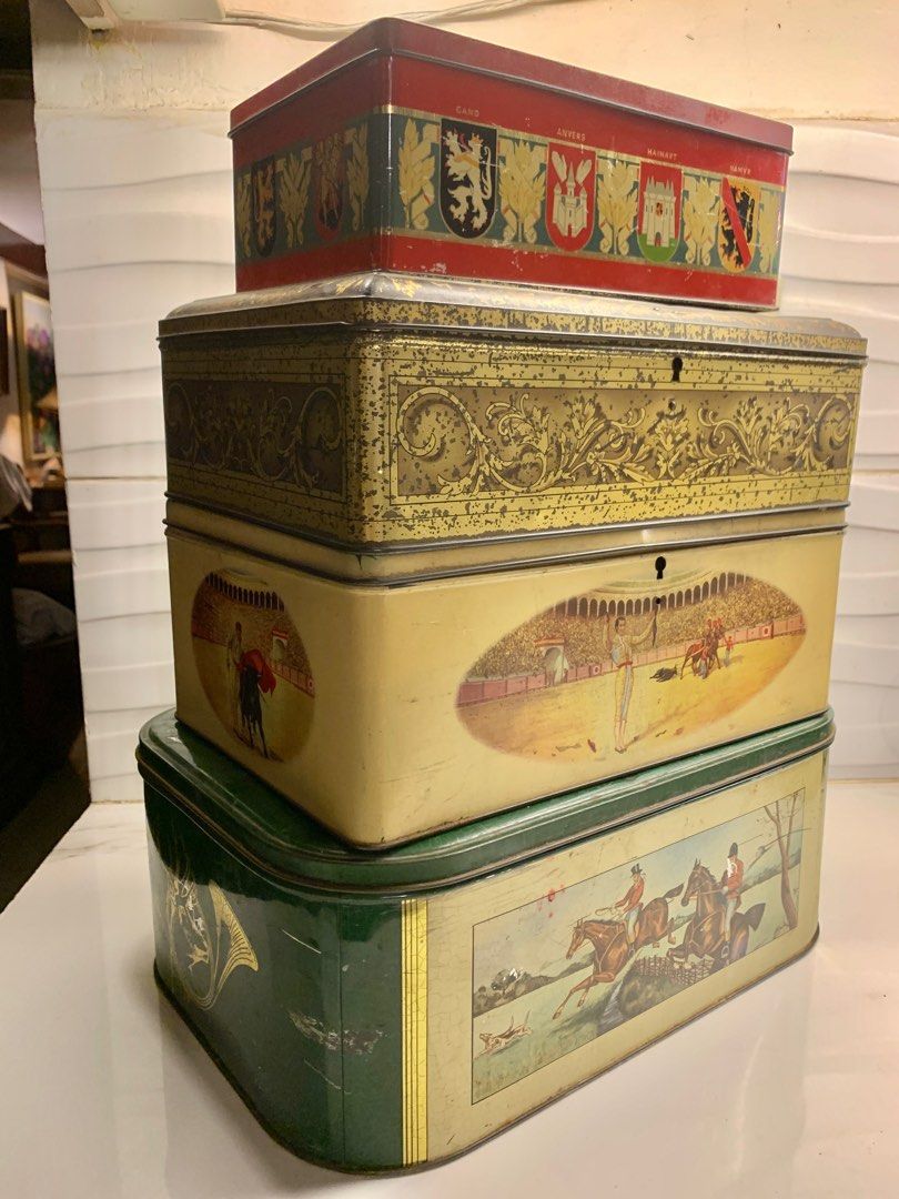 Set of 4 Old Classic Design Storage Tin Box (Category: Storage Boxes & Baskets) located in Pateros City. Submitted by mcacompany (Listing ID 1292801985, Image 1). Description: Set of 4 Old Classic Design Storage Tin Box Zoom into pictures As found As it is Price firm .