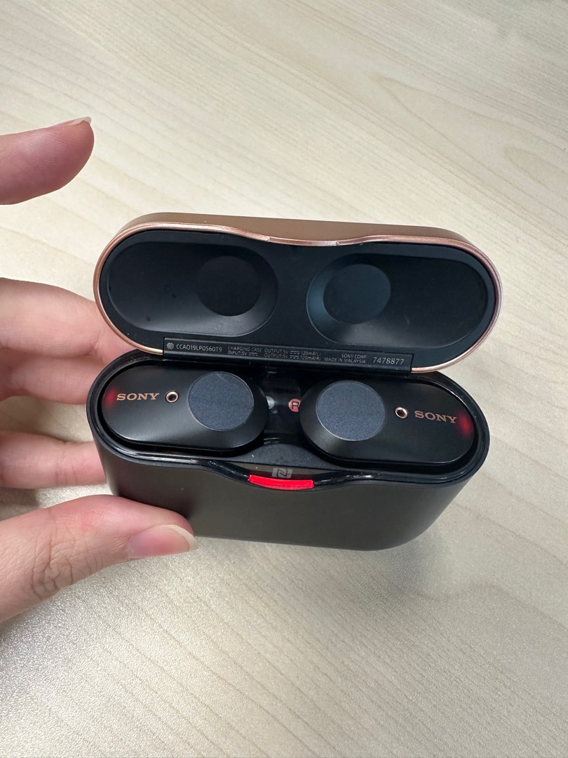 sony wf-1000xm3 (black), Audio, Headphones & Headsets on Carousell