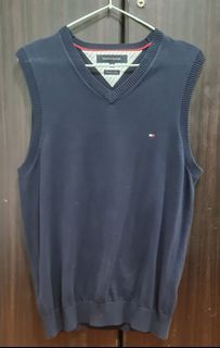 TOMMY HILFIGER KNITTED SWEATER VEST