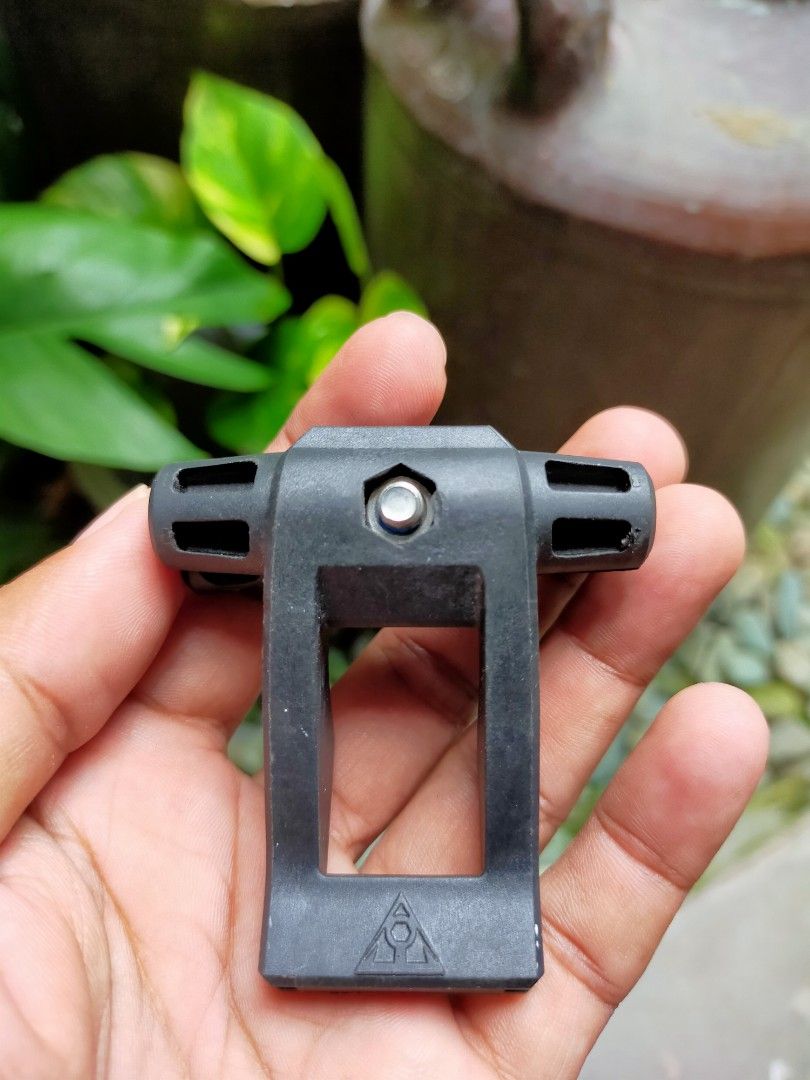 Topeak Wedge Pack Fixer Mount QuickClick F25 Art No TC1018, Olah