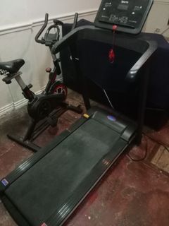 Treadmill foldable