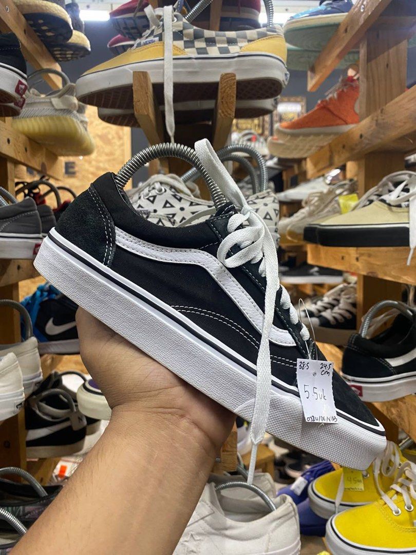 Vans Old Skool SIZE 5.5UK Women s Fashion Footwear Sneakers on Carousell