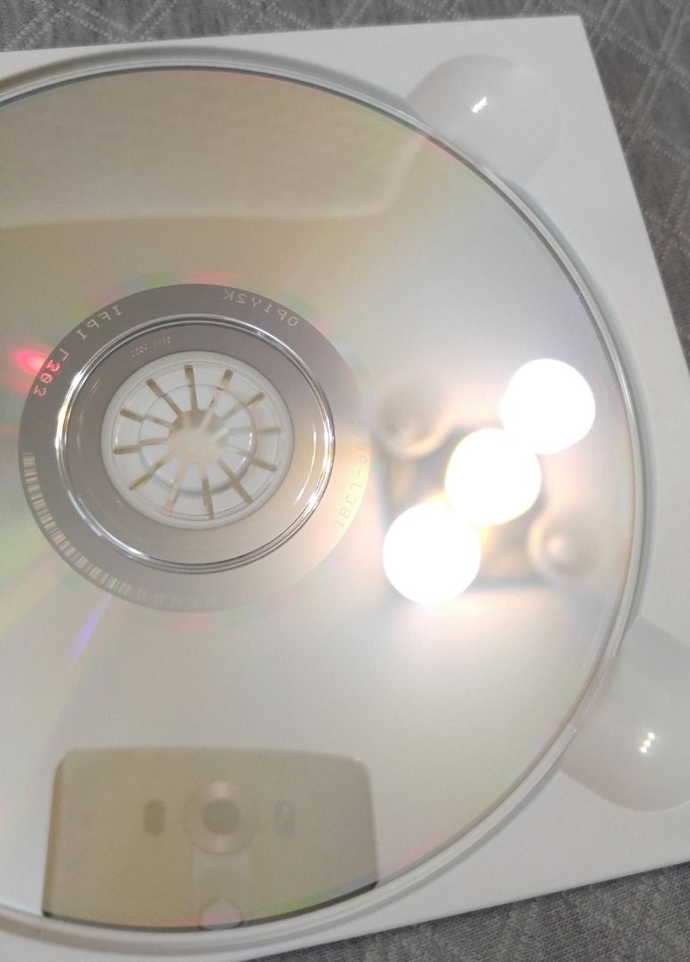 ZARD ZARD BLEND II ～LEAF&SNOW～ (2) 日版 二手CD, 書籍、休閒與玩具, 樂器、音樂相關, CD、DVD