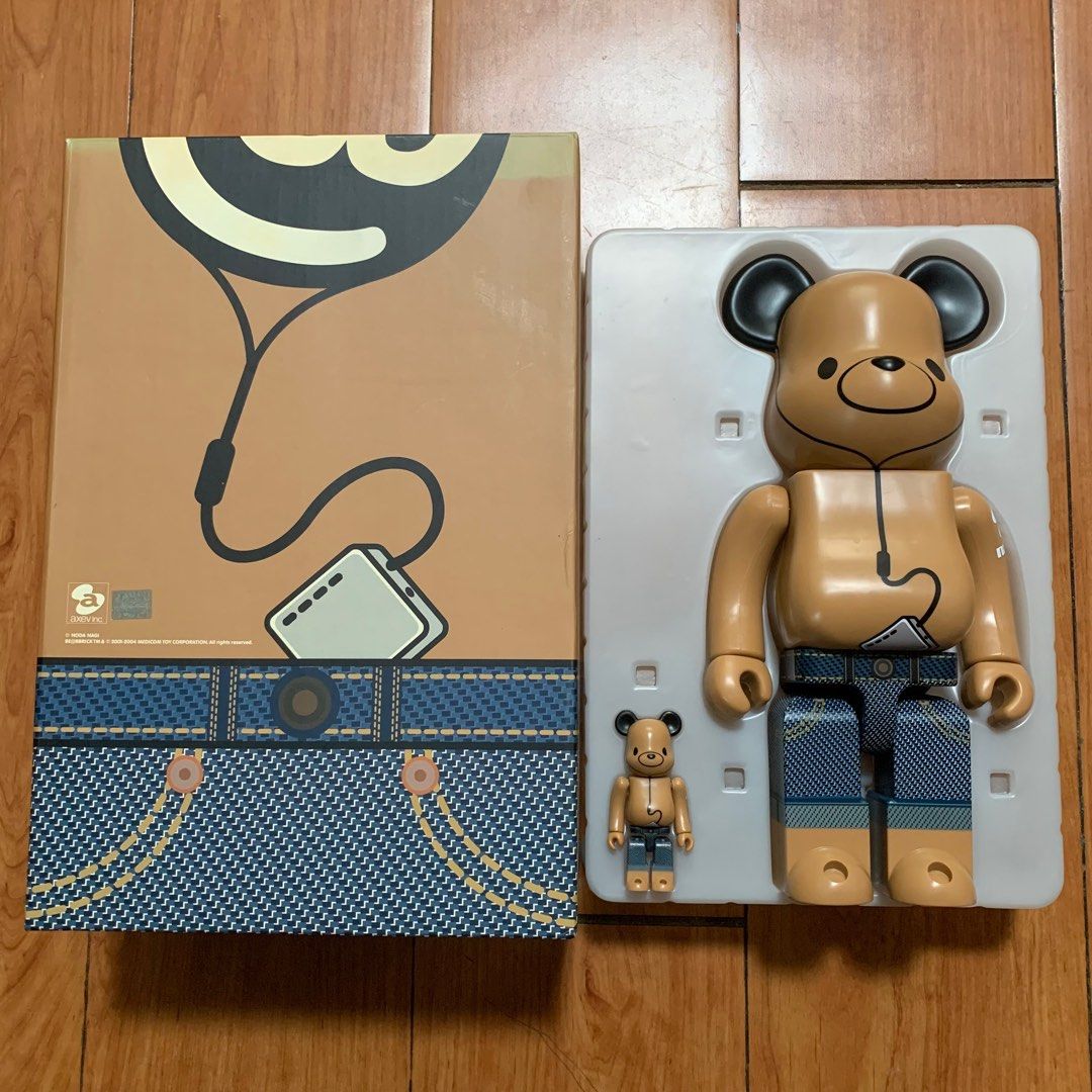 2004年Medicom Be@rbrick Bearbrick 400% & 100% Noda Nagi A 2004年Medicom Be@rbrick Bearbrick 400% & 100% Noda Nagi A