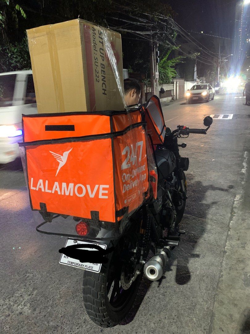 4in1 Heavy Duty Foldable Bench Press & Adjustable Gym Bench Press (Category: Cardio & Fitness Machines) located in Pasig City. Submitted by mrgine (Listing ID 1292881707, Image 3). Description: Brand New❗️ Ready to Deliver ❗️Instock ❗️ Price: 2,500 pesos only Pick up or Via lalamove Delivery 🚚 Pm lang po sa interesado 📲 Location: Pasig Area 📍 #Respect😊 .