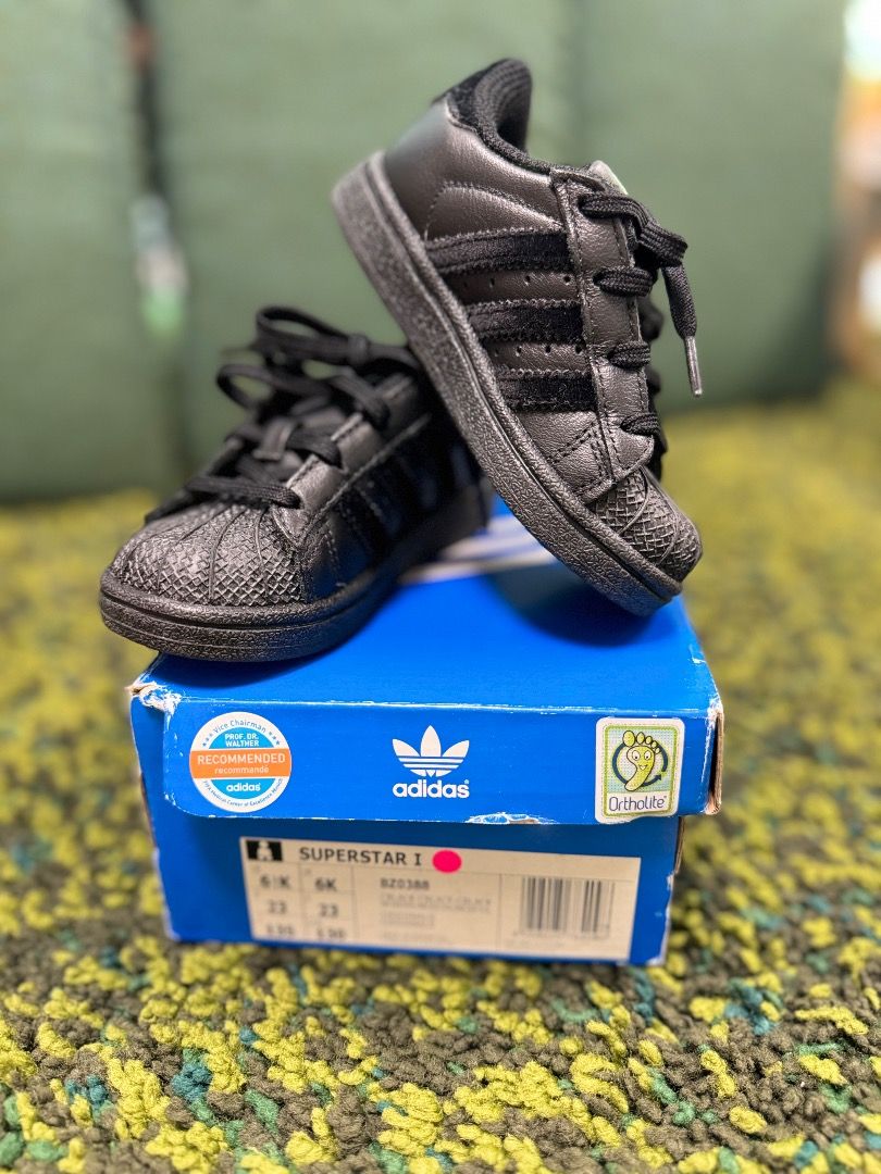 Asics superstar sales