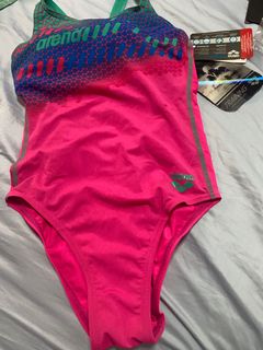 (Category: ) located in . Submitted by mele88 (Listing ID 1292904575, Image 1). Description: .