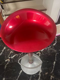 (Category: ) located in . Submitted by larasclosets (Listing ID 1292933160, Image 1). Description: .