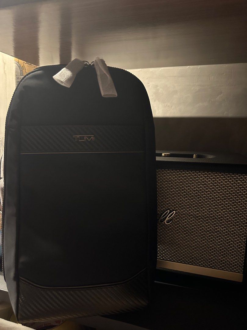 Brand new Tumi Ridgeview Sling, Men's Fashion, Bags, Sling Bags on