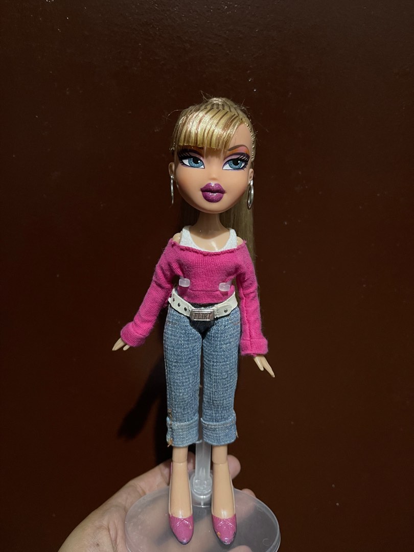 Bratz flashback online fever cloe