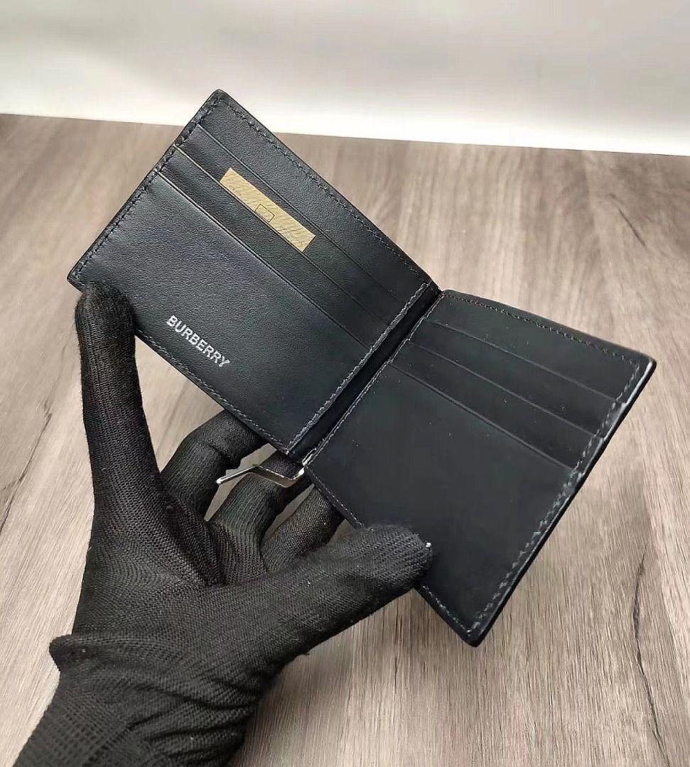 Burberry Checked Clip Bi Fold Wallet in Archive Beige 8084176