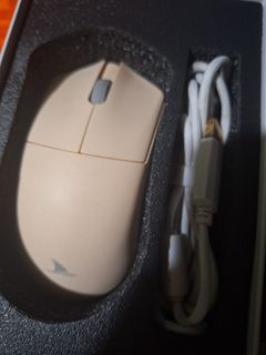 Darmoshark M3 Wireless Gaming Mouse