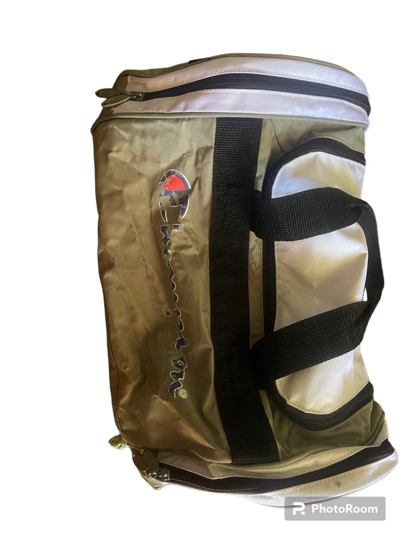 duffle bag champion (Category: Backpacks) located in Pasir Gudang. Submitted by prelovedbyamsha (Listing ID 1292841663, Image 2). Description: ✨Kapasiti super besar - Fabrik tahan lasak & kalis air - Bagasi kabin, praktikal, padat ✨ sesuai untuk travel .
