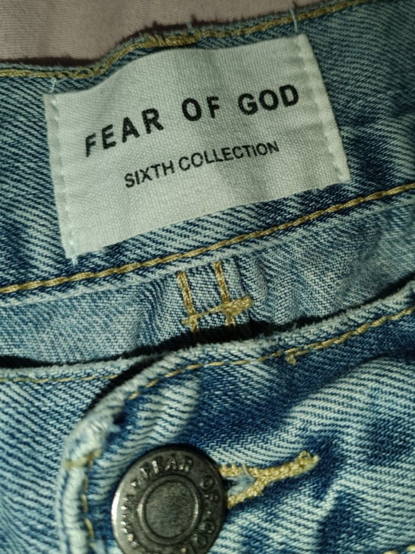 Fear of God buttonfly pants (Category: Jeans) located in Lucena. Submitted by declutterbyedi (Listing ID 1292912247, Image 3). Description: Fear of God Sixth Collection Excellent Condition Buttonfly 32W on tag 44L.