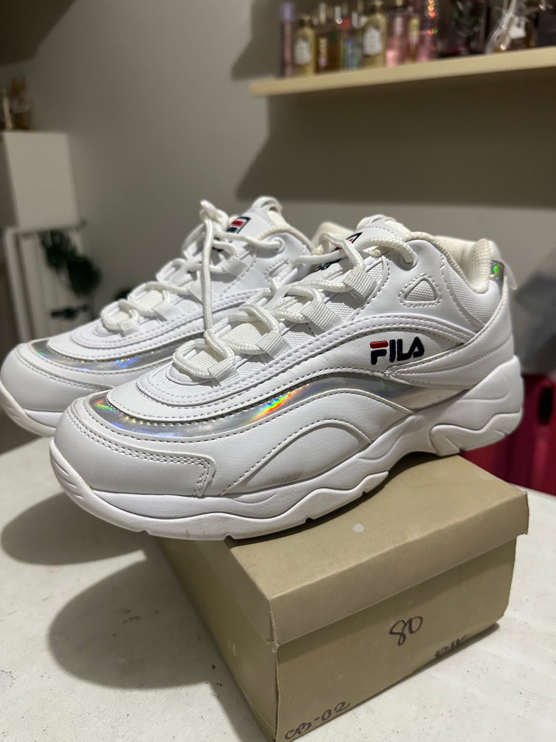 Fila silver trainers best sale