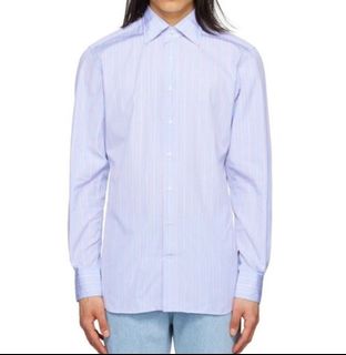 (Category: ) located in . Submitted by citywardrobe (Listing ID 1288102069, Image 1). Description: .