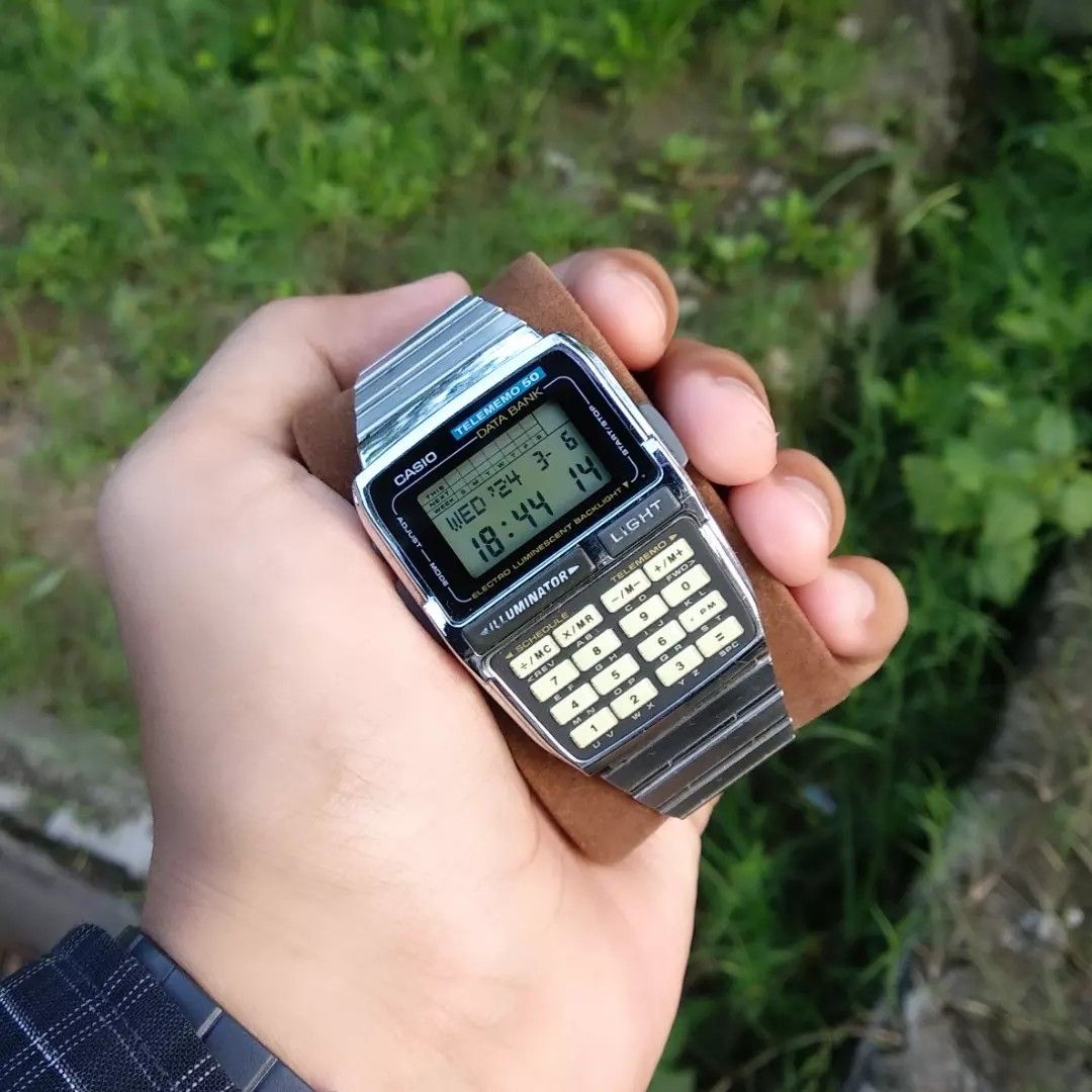 JAM CALCULATOR CASIO DBC 630 VINTAGE JAPAN 1990s GANTENG ABIEZZZ Fesyen Pria Jam Tangan di Carousell