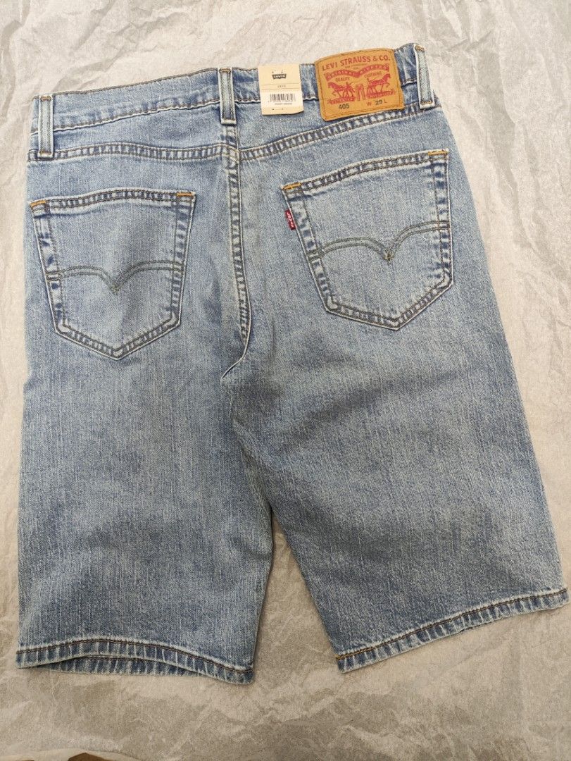 Levis Levi s Men s 405 Standard Short Shorts W29 W 29 12 Carousell