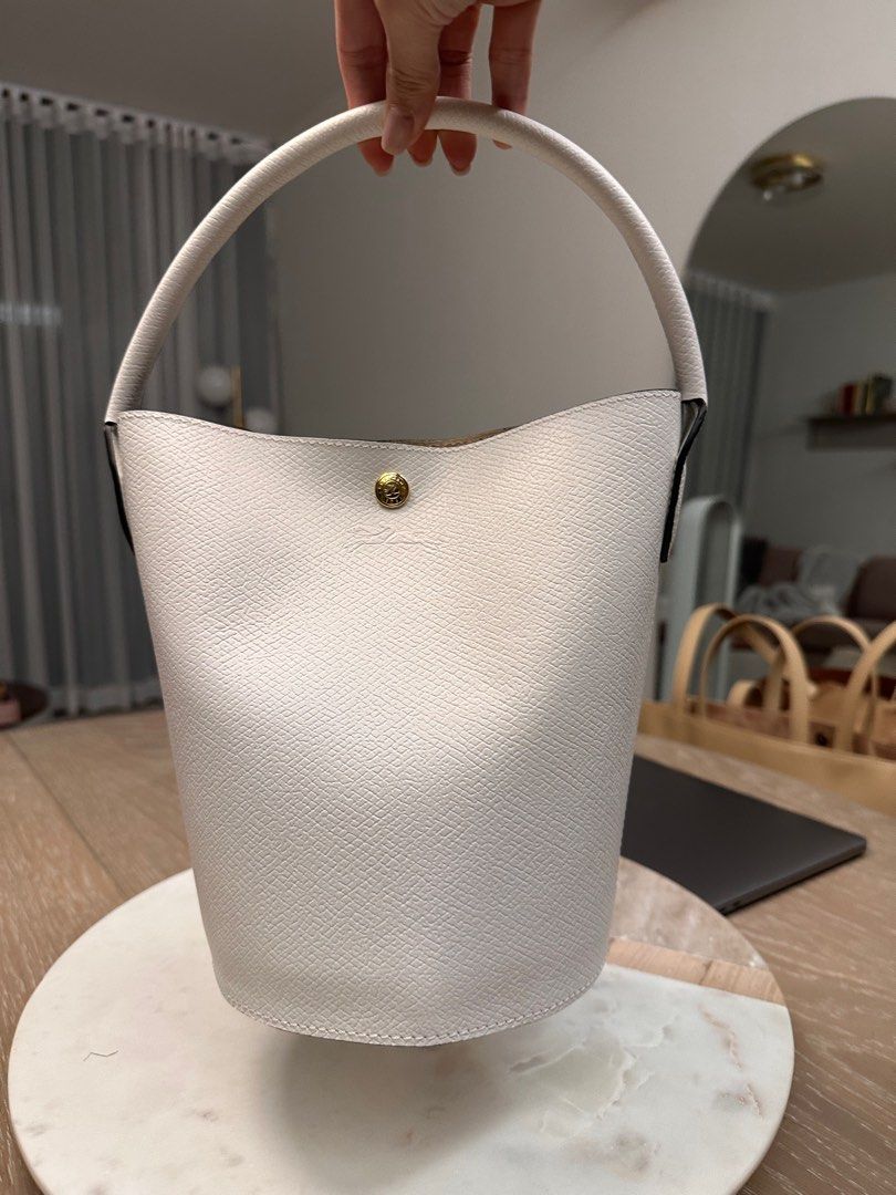 Longchamp bucket bag (Category: Luxury Bags & Wallets) located in Taguig. Submitted by sourcedbym (Listing ID 1292947331, Image 2). Description: 100% leather Comes complete with dustbag.