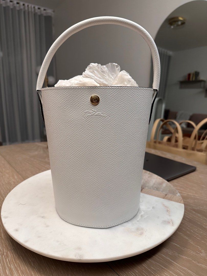Longchamp bucket bag (Category: Luxury Bags & Wallets) located in Taguig. Submitted by sourcedbym (Listing ID 1292947331, Image 1). Description: 100% leather Comes complete with dustbag.