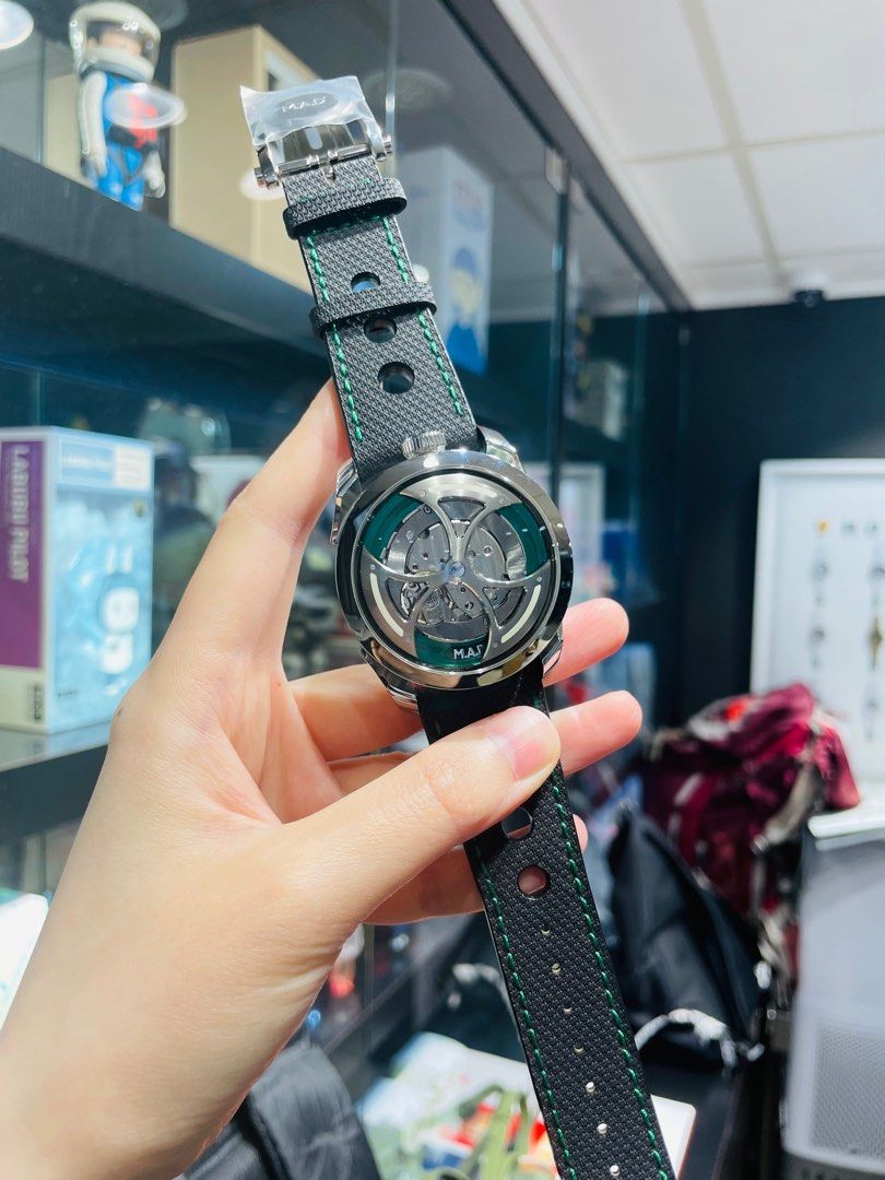 MB&F M.A.D 1 Edition Green, 名牌, 手錶- Carousell