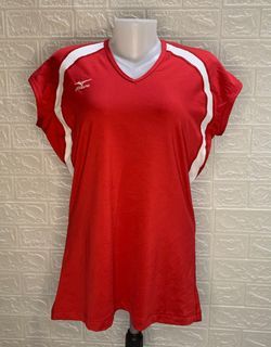 MIZUNO ACTIVE WEAR FOR WOMEN SIZE LARGE