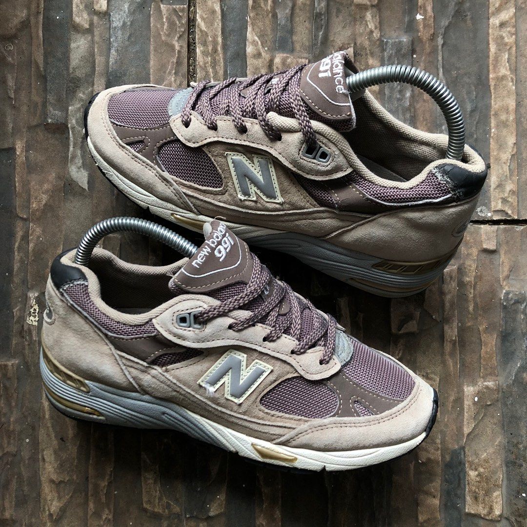 New balance 991 england size 37 Fesyen Wanita Sepatu di Carousell