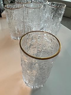 New drinking glass with gold rim set of 6