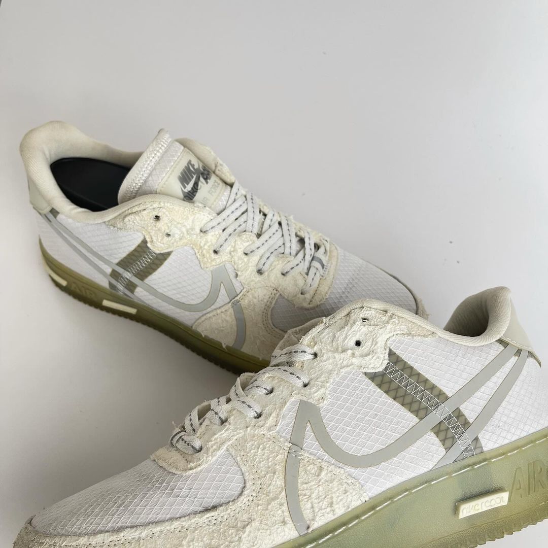 white black and red jordan 10s