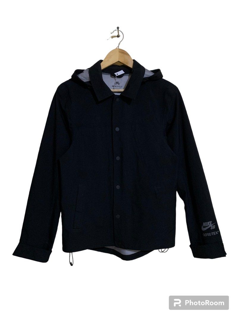 Nike sb coaches on sale jacket gore tex