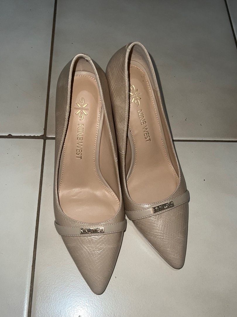 nine west nude shoes