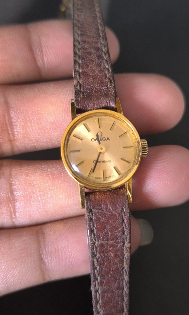 Omega Geneve (Category: Luxury Watches) located in Taguig. Submitted by tester1x (Listing ID 1292870970, Image 3). Description: AS IS (either working or not, either need service or some replacement) BUY AT YOUR OWN RISK! Omega Geneve Swiss Made 17.6MM Replacement Strap..