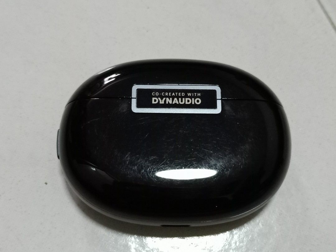 Oppo buds case (Category: Other Audio Equipment) located in Singapore. Submitted by Silencer920 (Listing ID 1292858621, Image 1). Description: Dynaudio buds charging case only i lost my buds..