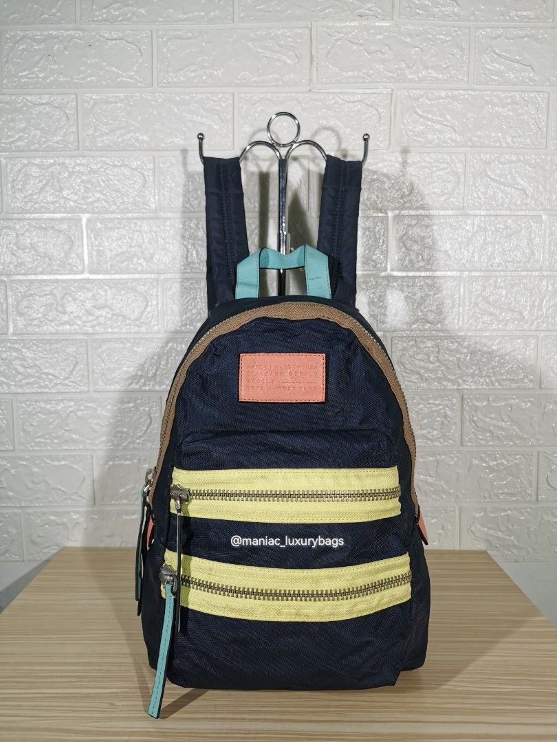 Preloved Backpack MARC By MARC JACOBS Mini Domo Arigato Packrat Backpack Fesyen Wanita Tas Dompet di Carousell