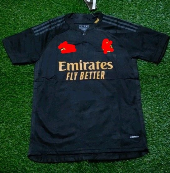 Real Madrid 3rd jersey fans 23/24 (Category: Activewear) located in Singapore. Submitted by sssports (Listing ID 1292938446, Image 1). Description: jersey comes with tagged material:drifit size s m l xl Item send using register mail takes 2-3 working days.