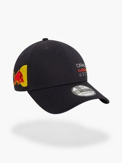 1:18 SPARK Red Bull Honda Racing 2021 RB16B Max Verstappen