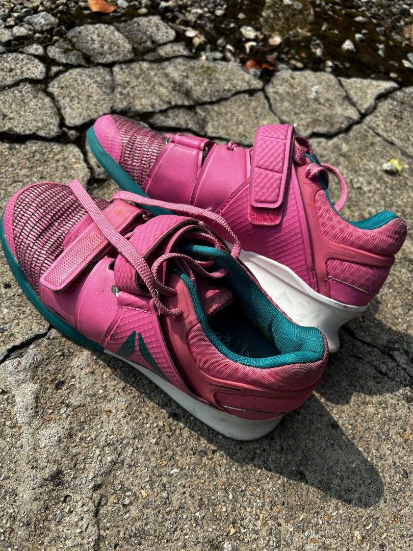 Reebok legacy lifter women's pink discount