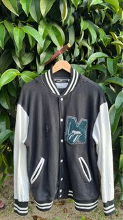 (Category: ) located in . Submitted by vfl.thrift (Listing ID 1292874288, Image 1). Description: .