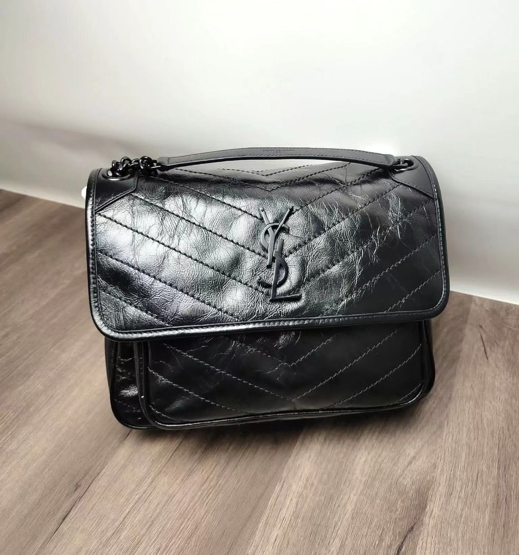 Saint Laurent Niki Medium In Crinkled Vintage Leather Crossbody Bag in Black 633158 0EN04 1000