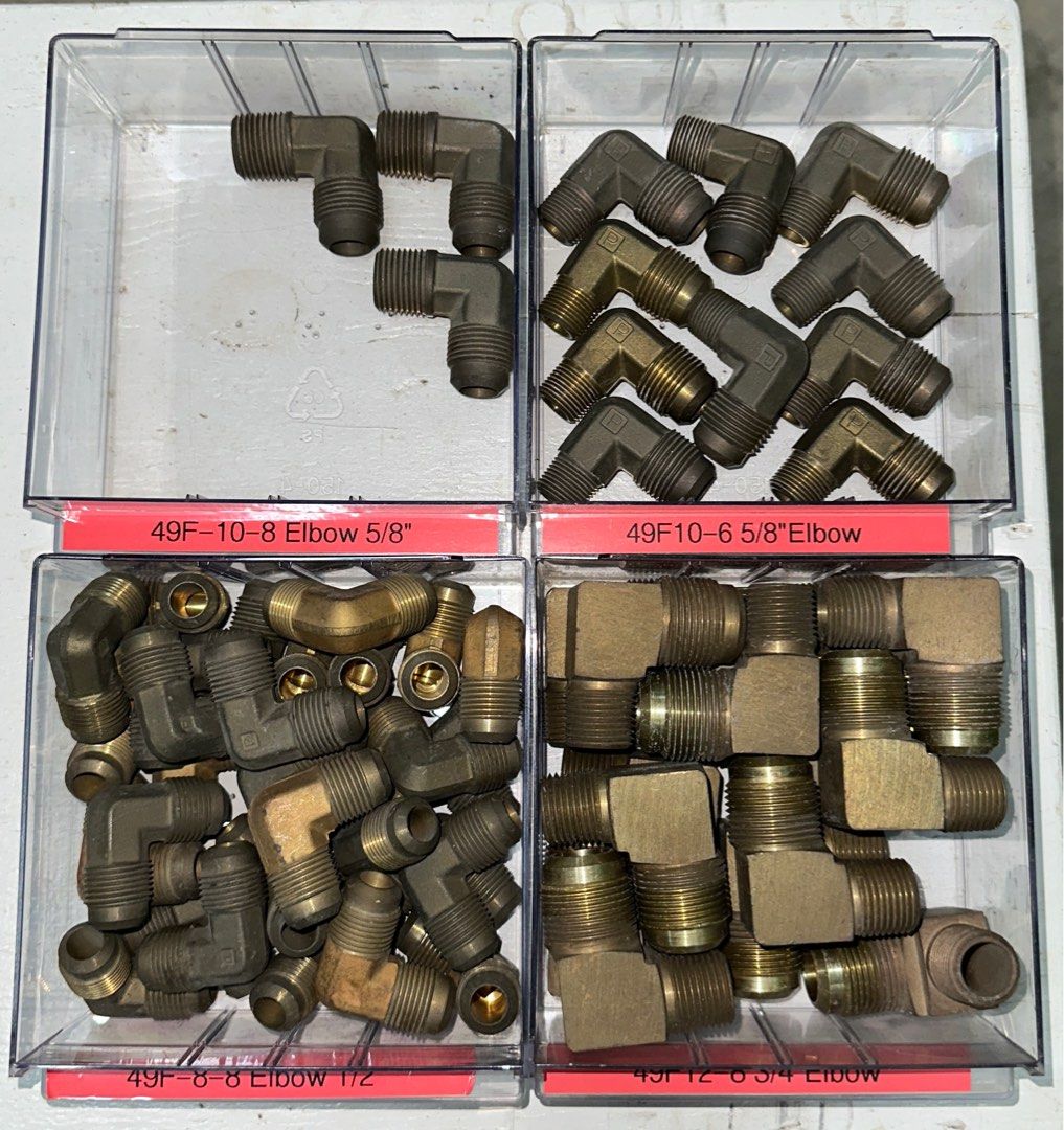 Solid Brass Fittings (Category: Home Improvement Tools & Accessories) located in Singapore. Submitted by brpl7 (Listing ID 1292898607, Image 2). Description: Solid brass fittings. All sold as a lot. .