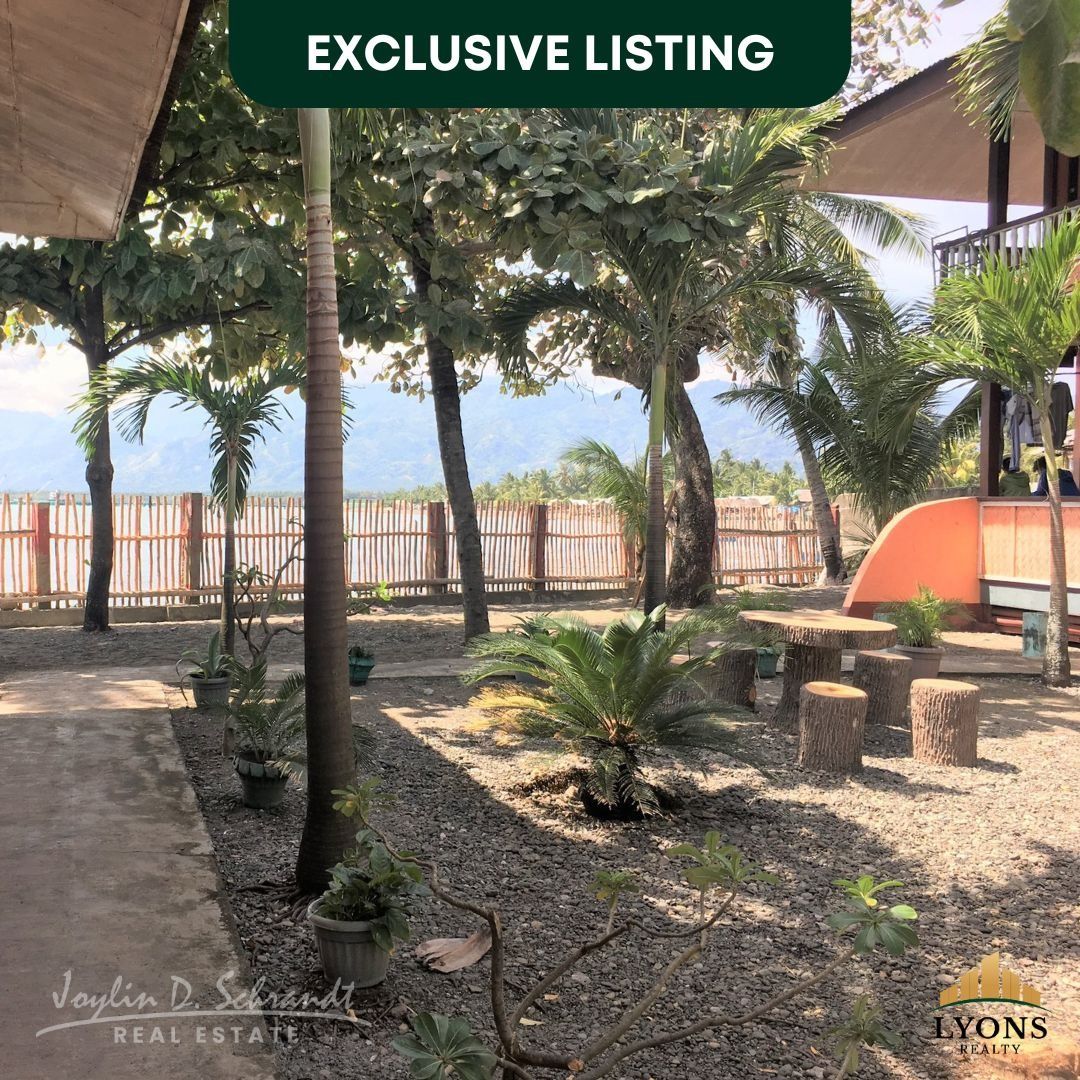 Titled Resort Beach Front Palawan (Category: Lot) located in San Juan City. Submitted by Joylin.Dinglasa (Listing ID 1292830583, Image 2). Description: ✅ Titled land ✅ Beach front ✅ Perfect for SUNSET VIEW ✅Total land area 2,700 sqm ✅ 32 rooms ✅ Function hall ✅ 2 and a half hours of travel from Puerto Princesa 💰 P 25,000,000 .
