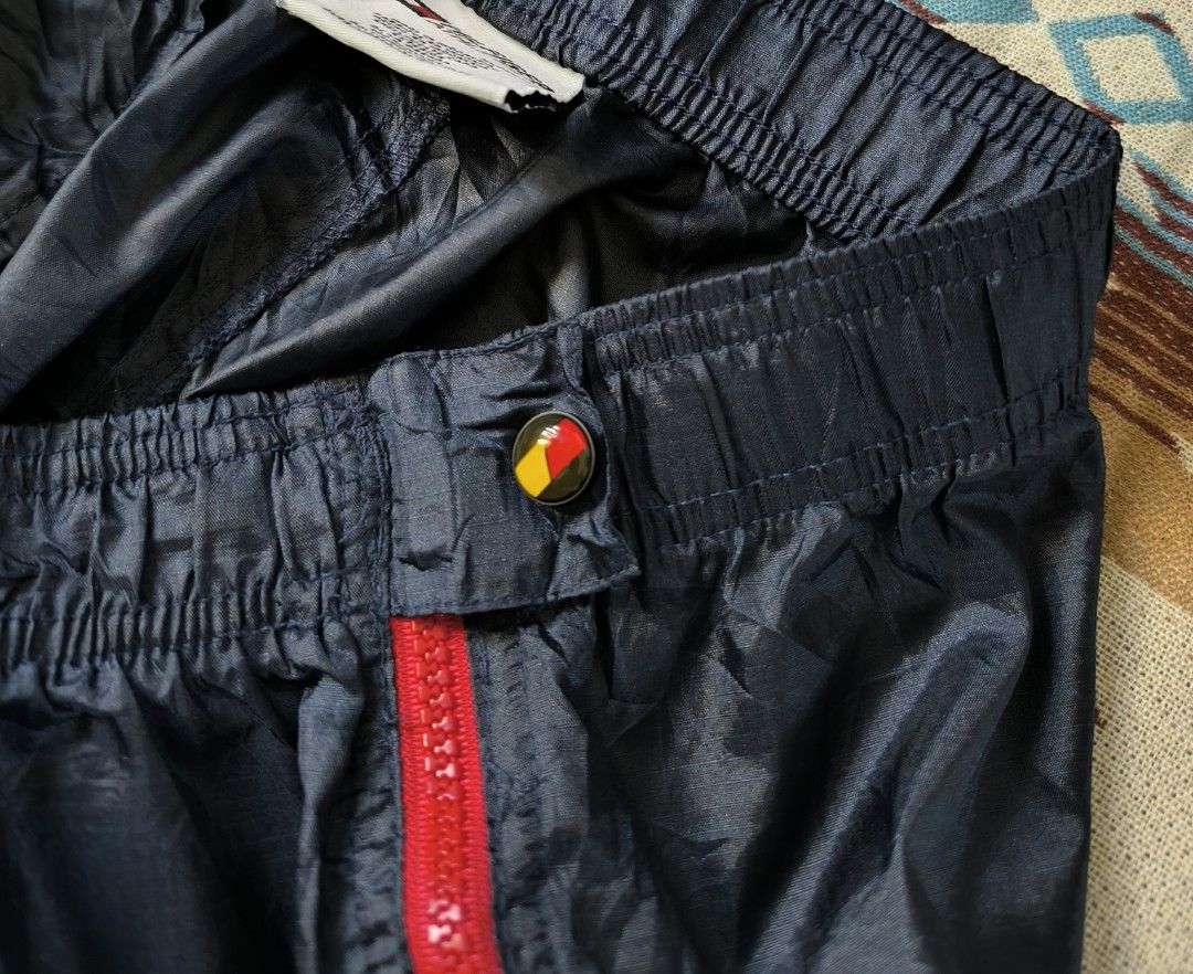Tommy hilfiger outlet windbreaker pants