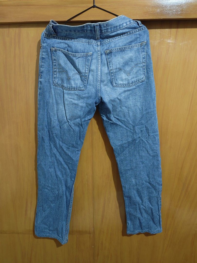 Topman Pants (Category: Jeans) located in Manila. Submitted by vitseal (Listing ID 1292836252, Image 2). Description: .