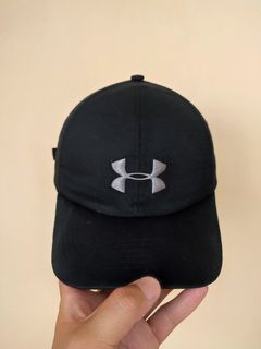 UNDER ARMOUR GOLF HAT FOR WOMEN