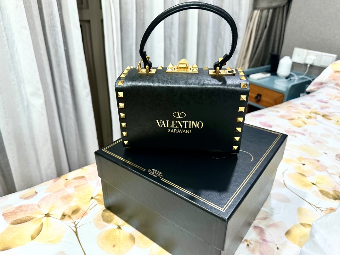 Valentino Garavani Box Rockstud Alcove Leather Top Handle