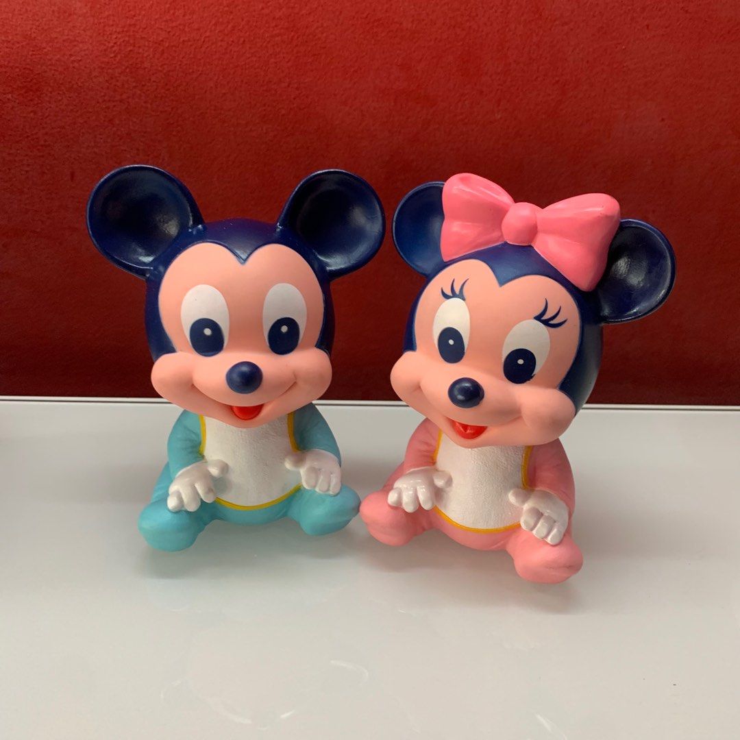 Vintage Mickey Minnie (Category: Vintage Collectibles) located in Manila. Submitted by coolandchic (Listing ID 1292922815, Image 2). Description: Stored Never used .