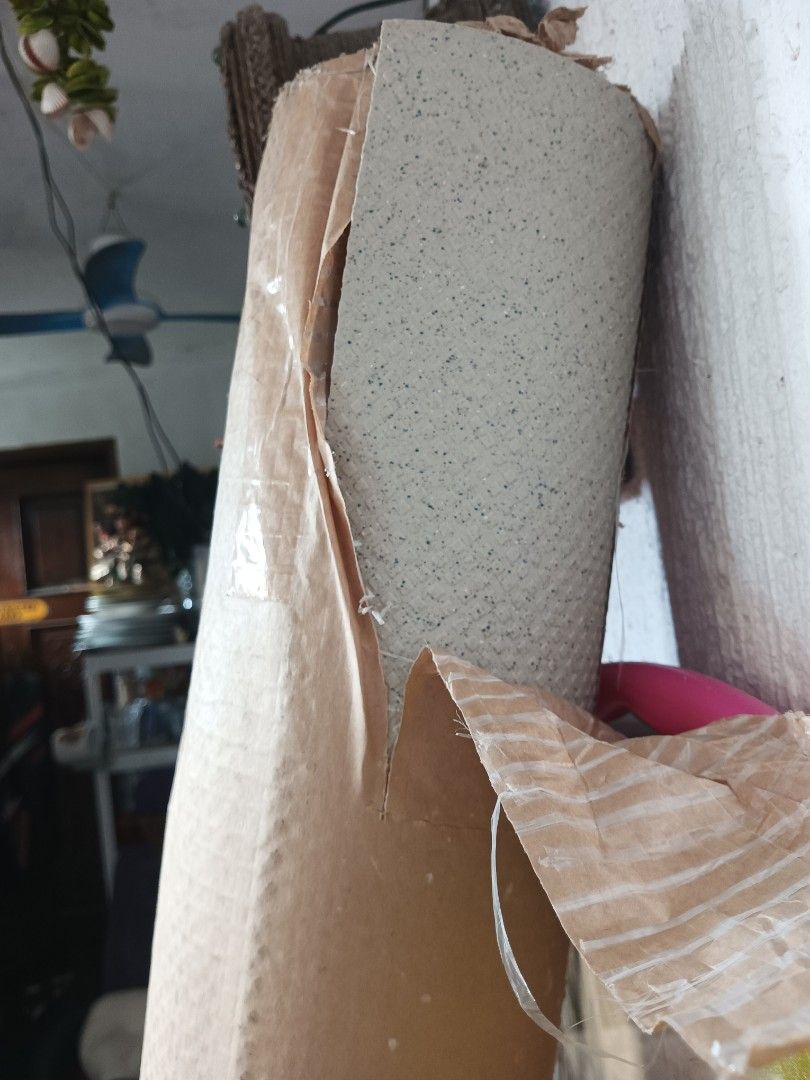 Vinyl Linoleum Flooring (Category: Carpets, Mats & Flooring) located in Manila. Submitted by christalyn94263 (Listing ID 1292853425, Image 3). Description: Japan Surplus Items New... Quality 💯💯💯 Not Slippery.. Grey Color.